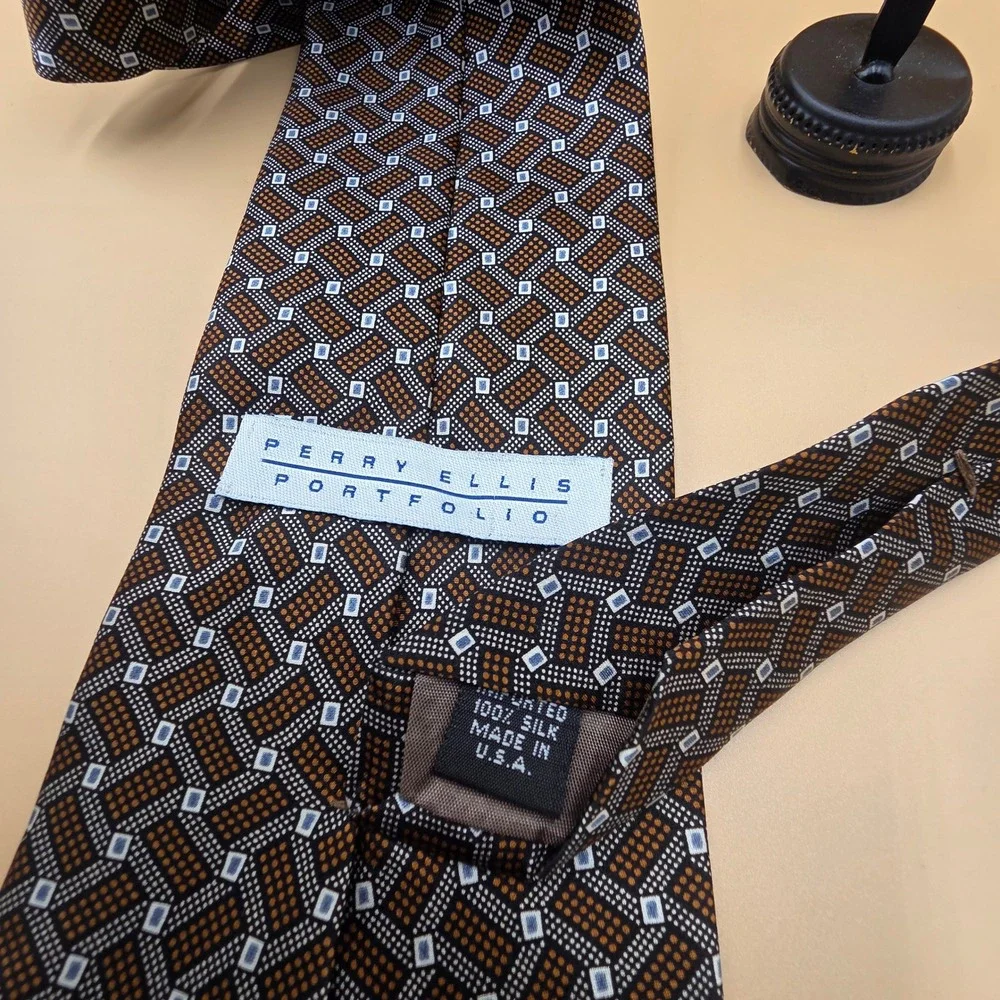 Perry Ellis Portfolio Mens Silk Tie Brown Blue Geometric Pattern Made in USA